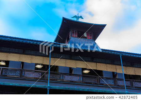 Dogo Onsen Main building (early in the summer) 42872405