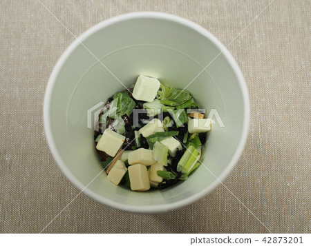 Freeze dried miso soup Freeze dried miso soup 42873201