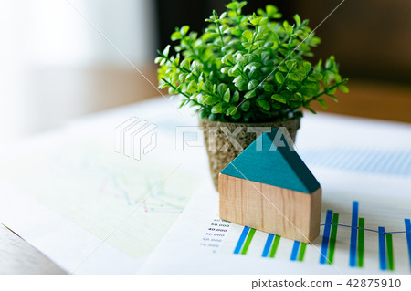 Real estate house price market image Real estate house price market image 42875910