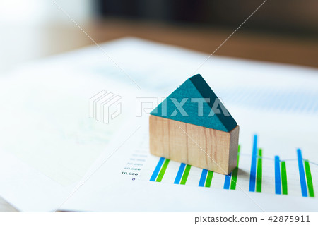 Real estate house price market image Real estate house price market image 42875911