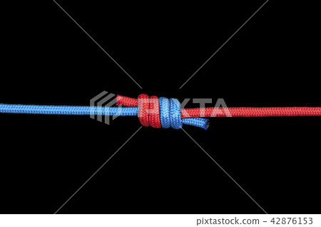 Knot on a cord 42876153