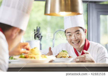 廚師,男人,韓國人 廚師,男人,韓國人 42881516