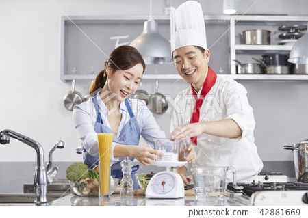 烹飪班,廚師,韓國人 烹飪班,廚師,韓國人 42881669