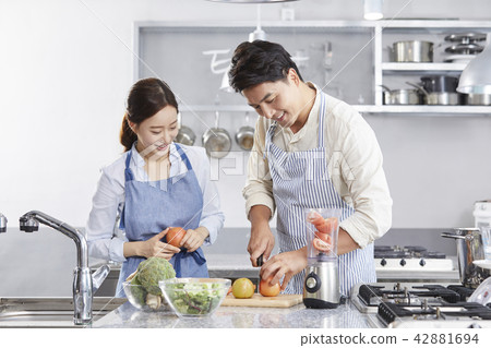 Kitchen, Couple, Korean Kitchen, Couple, Korean 42881694