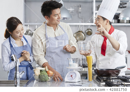 烹飪班,夫婦,廚師,韓國人 烹飪班,夫婦,廚師,韓國人 42881750
