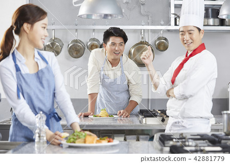 Cooking class, Couple, Chef, Korean 42881779