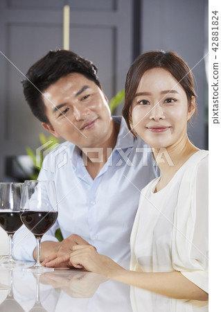 Restaurant, Lovers, Couples, Korean Restaurant, Lovers, Couples, Korean 42881824