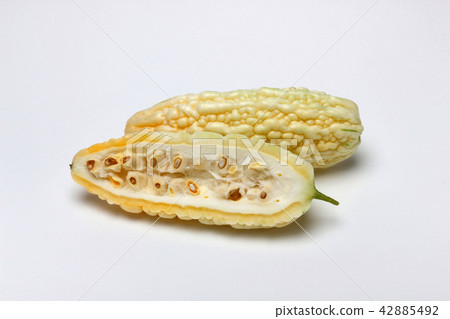 White goya yellow goya bitter gourd 42885492