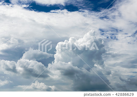 Blue sky and cloud of Seoul without fine dust after rain Blue sky and cloud of Seoul without fine dust after rain 42886629