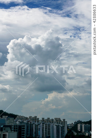 Blue sky and cloud of Seoul without fine dust after rain Blue sky and cloud of Seoul without fine dust after rain 42886633