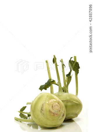 Kohlrabi against white background Kohlrabi against white background 42887896
