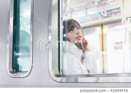 火車女攝影合作“京王電鐵有限公司” 42894438