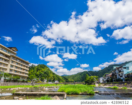 Misasa hot spring certified by the Japanese heritage 42896512