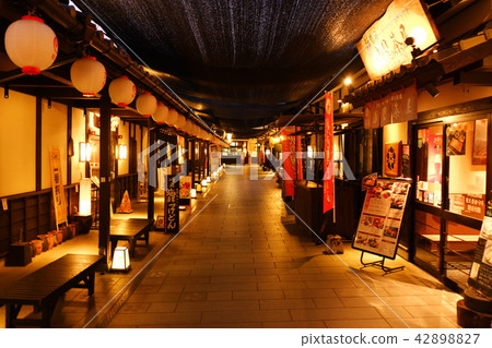 Cherry Blossom Baba Castle Garden at night 42898827