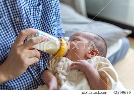 新生兒護理 42899689