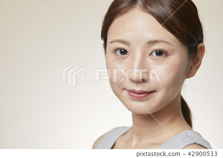 Women's beauty care image Women's beauty care image 42900513