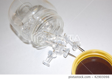 Spilled pushpin Spilled pushpin 42903098