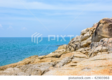Rocks coastline and sea at Koh Samui 42903968