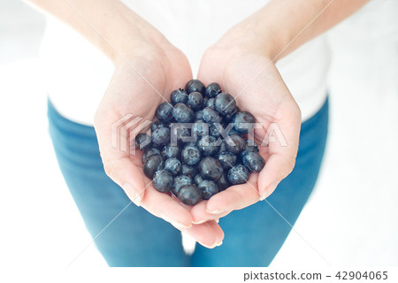 healthy eating, dieting, vegetarian food healthy eating, dieting, vegetarian food 42904065