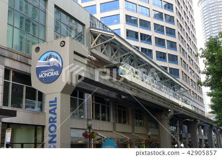 Seattle (USA) landscape Monorail 42905857