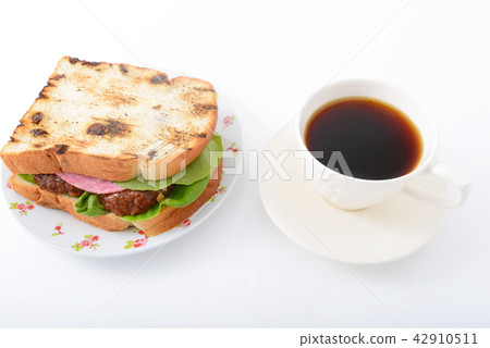 Breakfast image 42910511