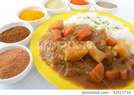 A delicious curry rice 42911716