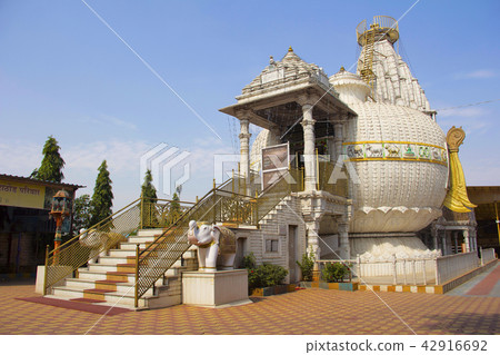 Jain Kalash Temple, Somatane Toll Plaza, Pune 42916692