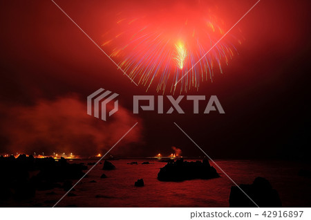 Summer memories ~ Fireworks fireworks ~ 42916897