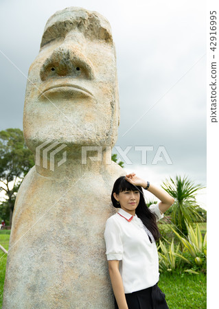 亞洲台灣桃園大溪花海花田人像愛心戀愛感情美女神花卉植物大自然陽光空氣水微笑俏皮氣質浪漫美女肖像人像 亞洲台灣桃園大溪花海花田人像愛心戀愛感情美女神花卉植物大自然陽光空氣水微笑俏皮氣質浪漫美女肖像人像 42916995