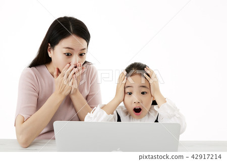 媽媽，女兒，家庭 42917214