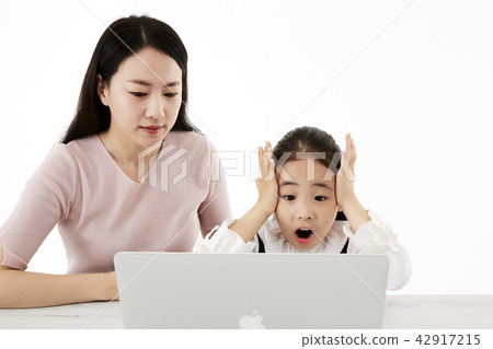 媽媽，女兒，家庭 42917215