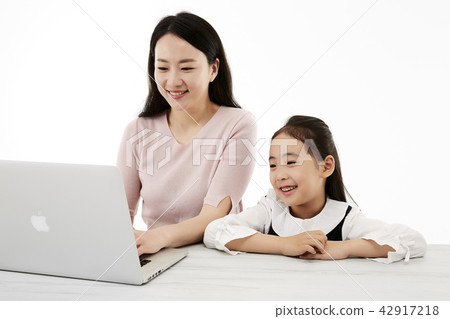 媽媽，女兒，家庭 42917218