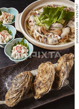Delicious oyster dish 42917967