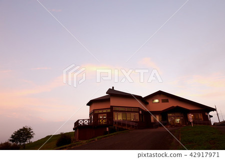 Evening scenery of Plateau Satomi Ibaraki prefecture Hitachi Ota City 42917971