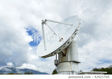 Parabona antenna of Nobeyama National Astronomical Observatory Parabona antenna of Nobeyama National Astronomical Observatory 42925709