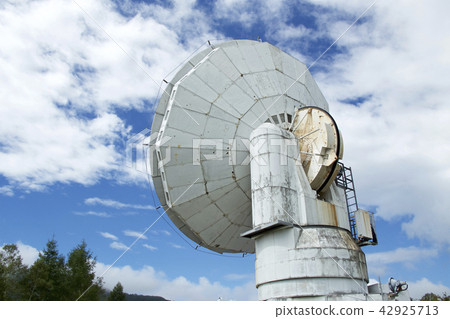 Nobeyama國家天文台的Parabona天線 42925713