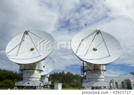 Nobeyama國家天文台的Parabona天線 42925717