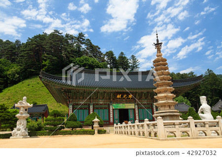 Woljeongsa Temple, Odae Mountain, sky 42927032