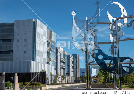 Research Park 42927302