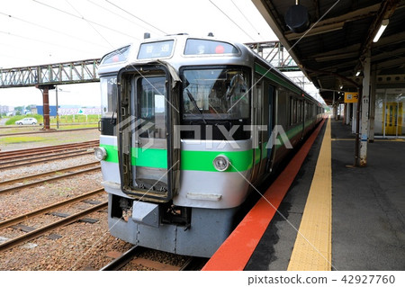 721 series train F-3019 organization · Takigawa station 721 series train F-3019 organization · Takigawa station 42927760