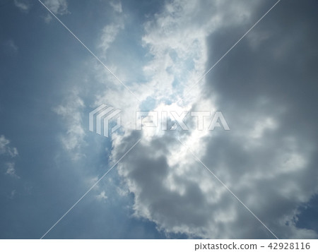隱藏的太陽 42928116