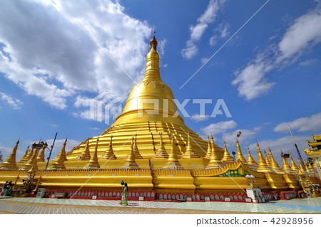 Shwemawdaw pagoda ,Tallest pagoda in Myanmar Shwemawdaw pagoda ,Tallest pagoda in Myanmar 42928956