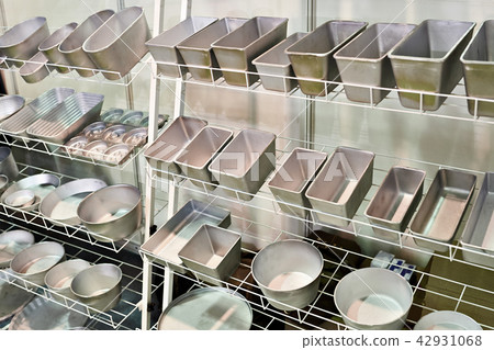 Metal forms for bread baking Metal forms for bread baking 42931068