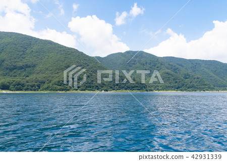 Lake Motosu (Fuji Gokako) 42931339