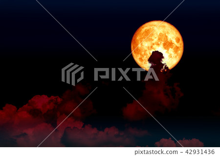 super blood moon back over silhouette cloud night super blood moon back over silhouette cloud night 42931436
