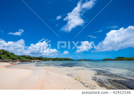 Iriomote Island star sand beach 42932546