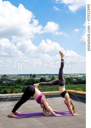 Pose for balance for two, acro yoga Pose for balance for two, acro yoga 42932948