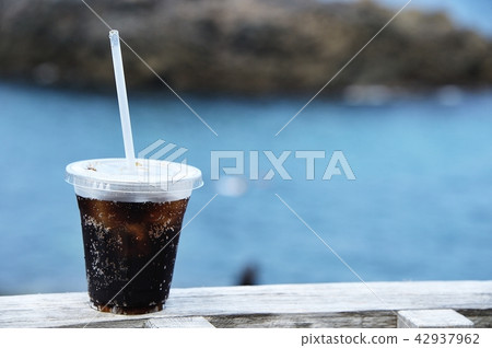 Juice at the sea Juice at the sea 42937962