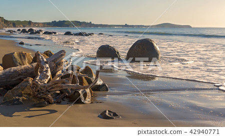 Moeraki Boulders New Zealand Moeraki Boulders New Zealand 42940771