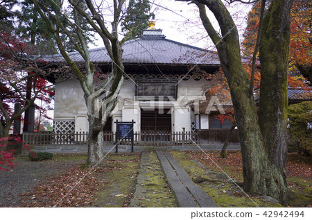Morioka rented a temple 42942494